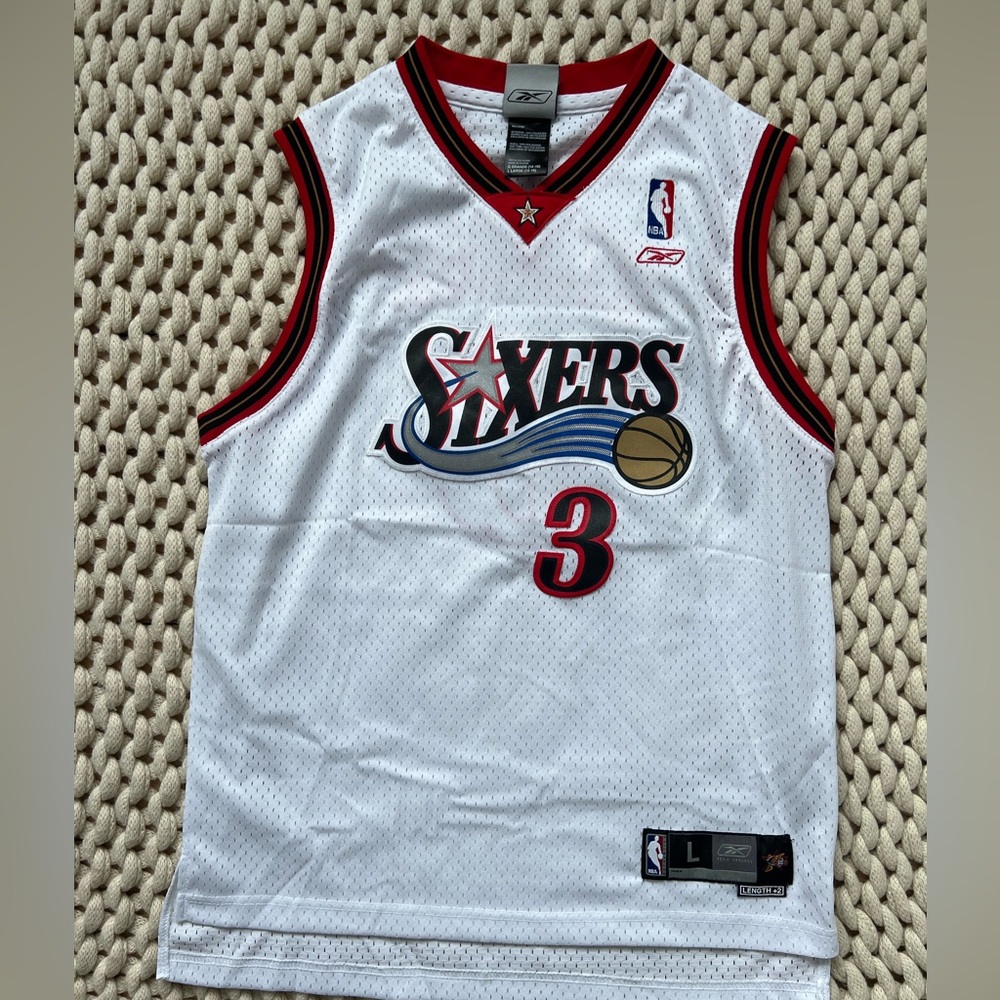 Sixers Iverson #3 Youth large (14-16) length +2 jersey
